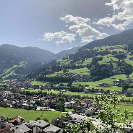 ハインツェンベルクMargit Eberharterアパートメント エクステリア 写真